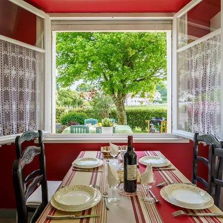 Lande Gaina By Interhome Ahetze