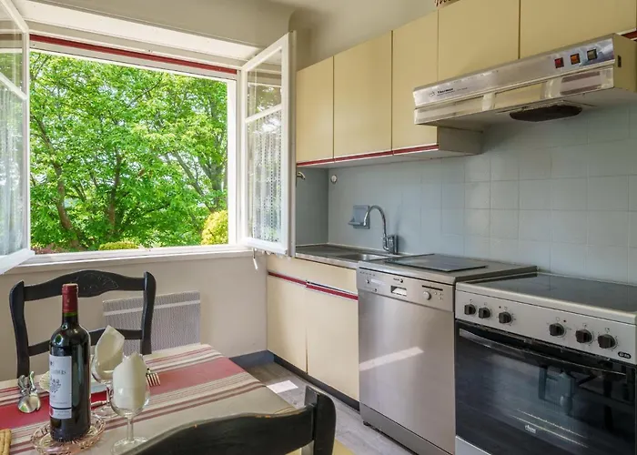 Lande Gaina By Interhome *